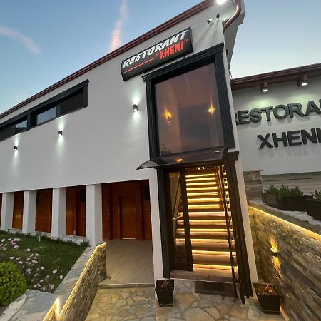 Restorant Hotel Xheni ドゥラス エクステリア 写真
